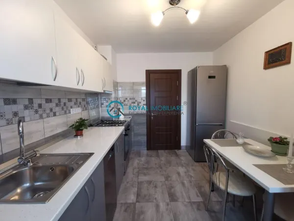 Apartament 3 camere Ploiești - poza 4