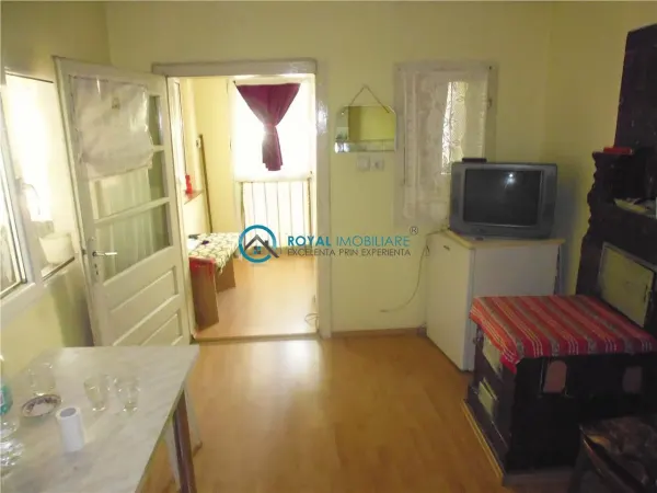 Casă 5 camere Ploiești - poza 9
