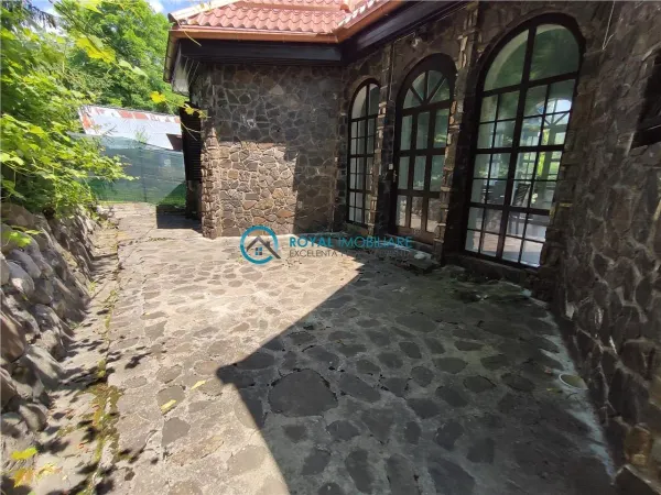 Casă 10 camere Câmpina - poza 22