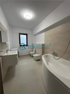 Apartament 3 camere Ploiești - poza 13