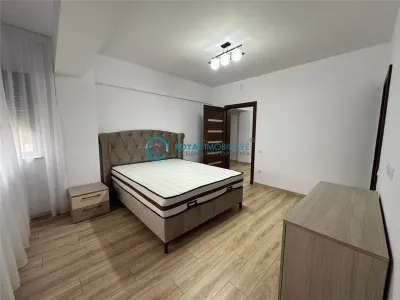Apartament 3 camere Ploiești - poza 6