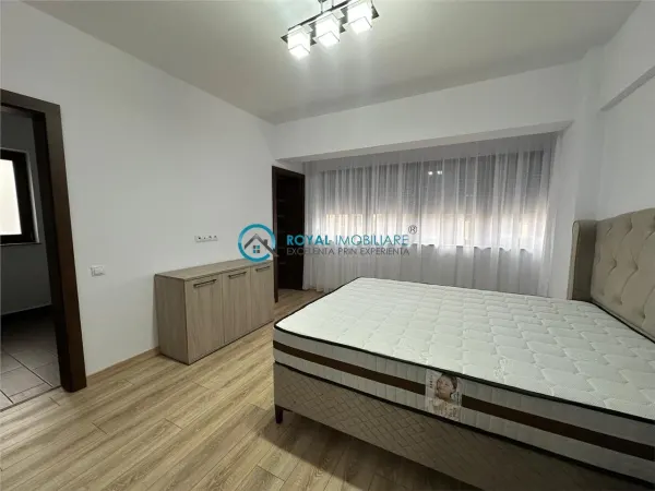 Apartament 3 camere Ploiești - poza 7