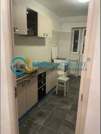 Apartament 3 camere Ploiești - poza 3