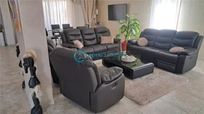 Casă 4 camere Strejnicu - poza 17