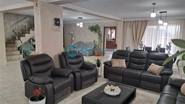 Casă 4 camere Strejnicu - poza 9