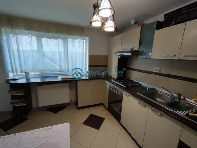 Casă 6 camere Ploiești - poza 3