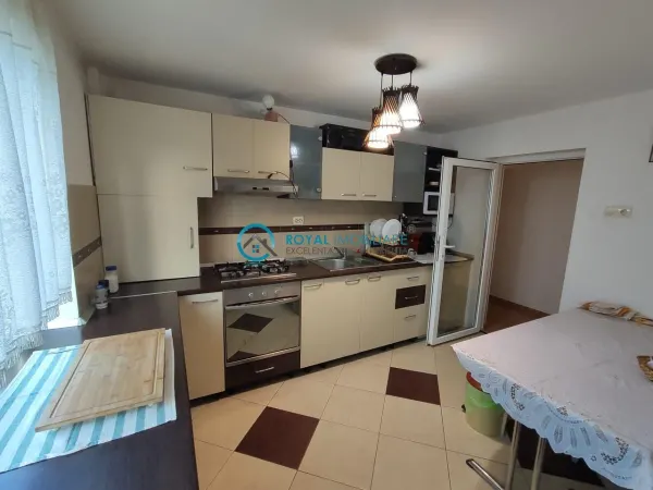 Casă 6 camere Ploiești - poza 4