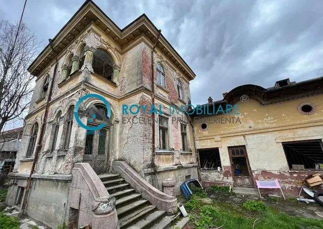 Casă 9 camere Ploiești - poza 1