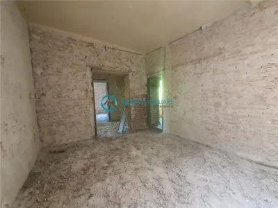 Casă 9 camere Ploiești - poza 13