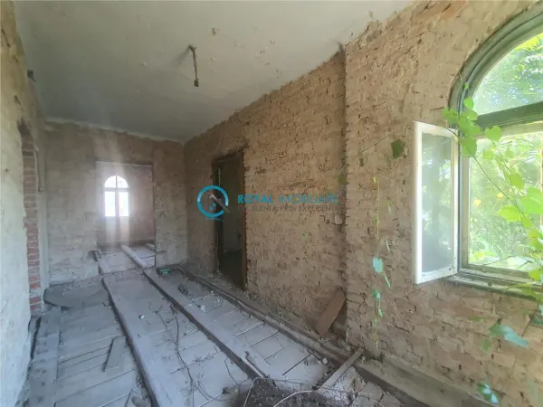 Casă 9 camere Ploiești - poza 9