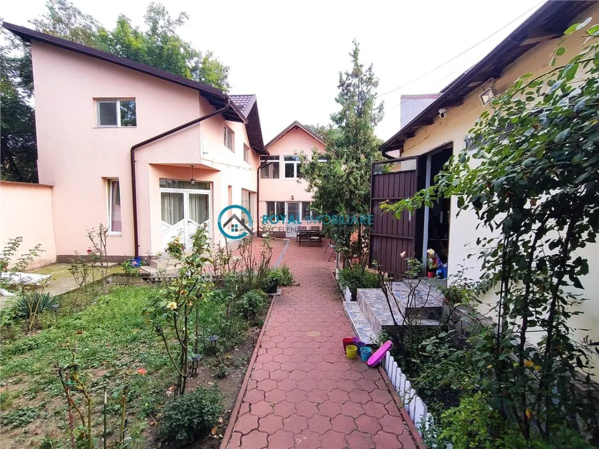Casă 7 camere Ploiești - poza 1
