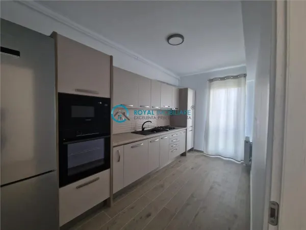Apartament 3 camere Ploiești - poza 8