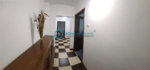 Apartament 3 camere Ploiești - poza 12