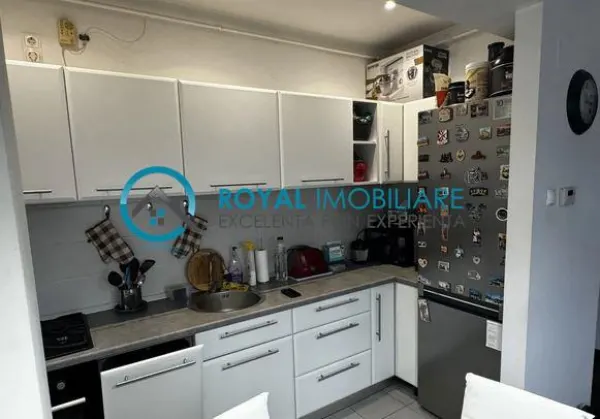 Apartament 4 camere Ploiești - poza 4