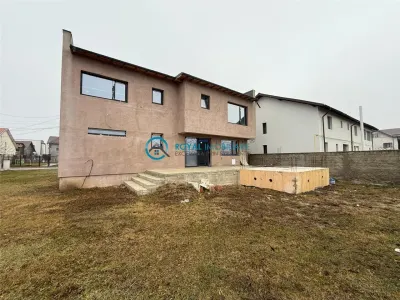 Casă 5 camere Strejnicu - poza 2