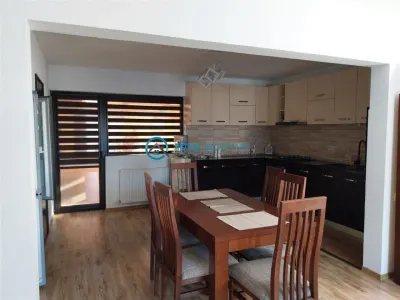 Casă 5 camere Strejnicu - poza 5