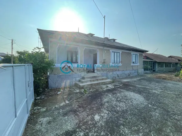 Casă 3 camere Tomsani - poza 1