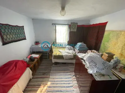 Casă 3 camere Tomsani - poza 6