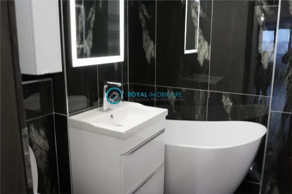 Apartament 3 camere Ploiești - poza 18