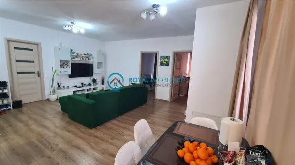 Apartament 3 camere Ploiești - poza 3