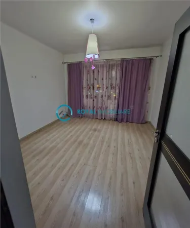 Apartament 4 camere Ploiești - poza 2