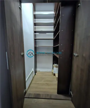 Apartament 4 camere Ploiești - poza 16