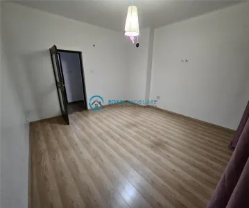 Apartament 4 camere Ploiești - poza 3