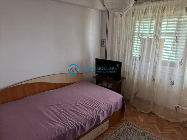 Apartament 3 camere Ploiești - poza 5