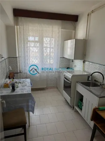 Apartament 3 camere Ploiești - poza 6