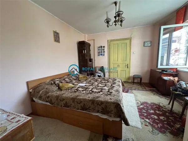 Casă 4 camere Valea Calugareasca - poza 2
