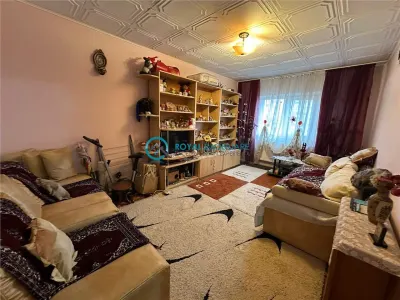Apartament 3 camere Ploiești - poza 1