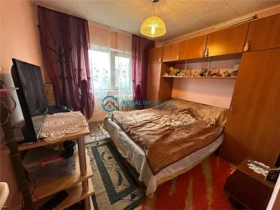Apartament 3 camere Ploiești - poza 3