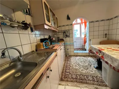 Apartament 3 camere Ploiești - poza 5