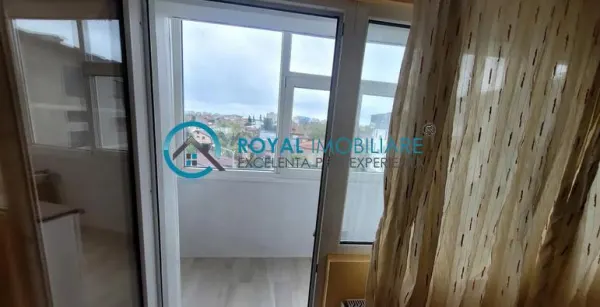Apartament 3 camere Ploiești - poza 9