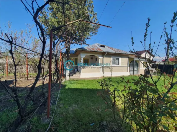Casă 4 camere Gageni - poza 1