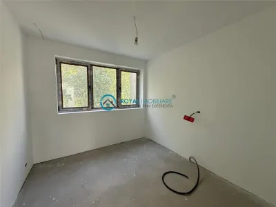 Apartament 3 camere Ploiești - poza 4