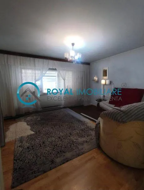 Apartament 3 camere Ploiești - poza 1