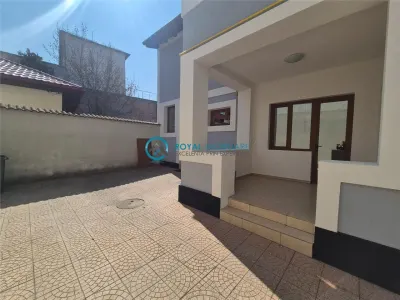 Casă 6 camere Ploiești - poza 1