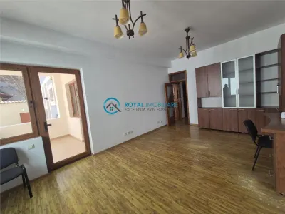 Casă 6 camere Ploiești - poza 11