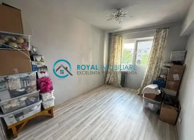 Apartament 3 camere Ploiești - poza 2