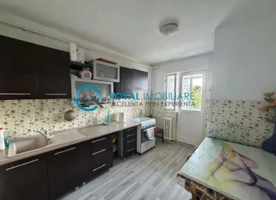 Apartament 3 camere Ploiești - poza 4