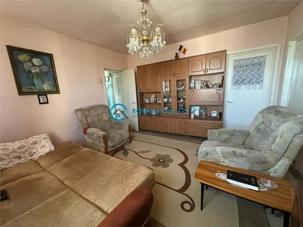 Apartament 3 camere Ploiești - poza 3