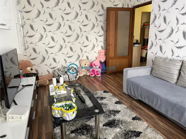 Apartament 3 camere Ploiești - poza 2