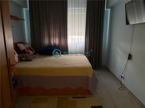 Apartament 3 camere Ploiești - poza 4