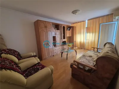 Royal Imobiliare - Vanzare apartament zona Ienachita Vacarescu - Ploiesti