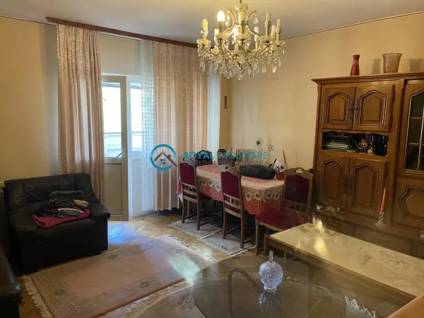Apartament 3 camere Ploiești - poza 1