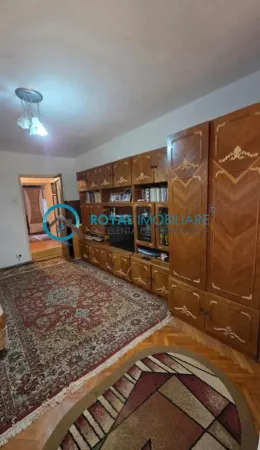 Apartament 3 camere Ploiești - poza 3
