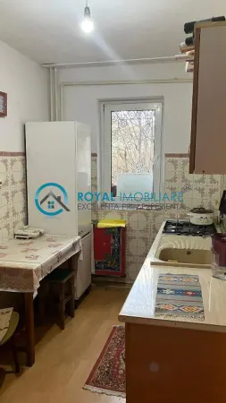 Apartament 3 camere Ploiești - poza 8