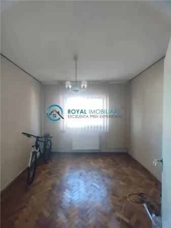 Apartament 4 camere Ploiești - poza 5