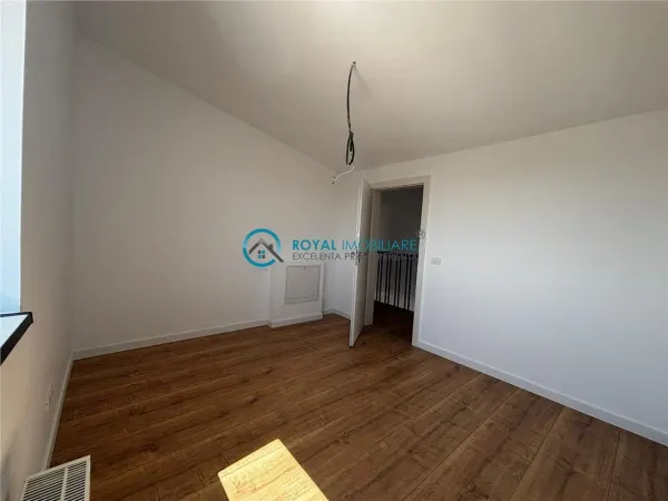 Casă 4 camere Ploiești - poza 9